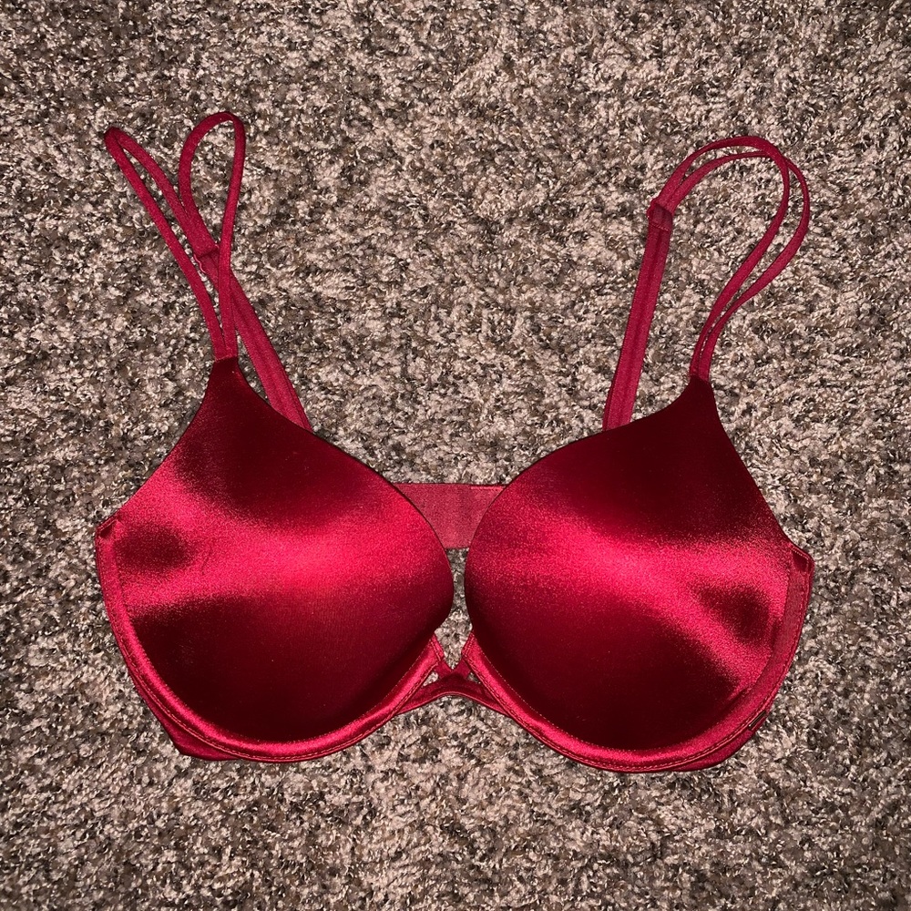 (SOLD) Victoria Secret Push Up Bra